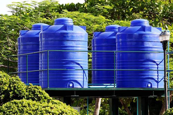 What Are the Recommended Containers for Emergency Water Storage?<br/>Which Containers Are Best Suited for Storing Emergency Water?<br>What Types of Containers Are Recommended for Emergency Water Storage?
